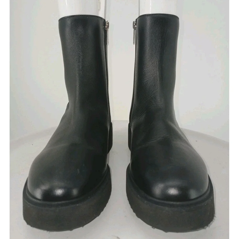 NEW Aquatalia Womens Black Leather Ankle Chelsea Lug Sole Boots Size 11. C116
